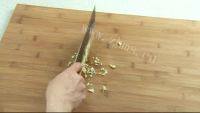 美味的大酱汤做法图解1)