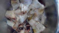 美味的鳕鱼炖豆腐做法图解1)