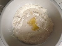 简单的面团做法图解4)