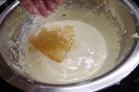 诱人的提拉米苏蛋糕做法图解6)