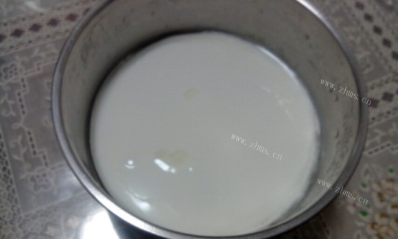 诱人的自制酸奶