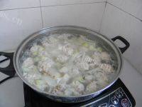 美味的冬瓜肉丸汤做法图解9)