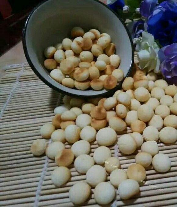 喷香的旺仔小馒头
