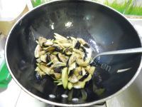 家常菜茄子烧豆腐做法图解7)