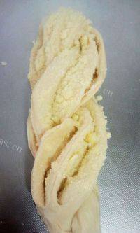 美味的椰蓉吐司做法图解13)