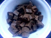 色香味俱全的鸭血豆腐汤做法图解1)