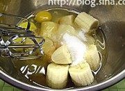 自制全麦香蕉面包做法图解2)