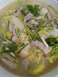 美味的瘦肉豆腐汤