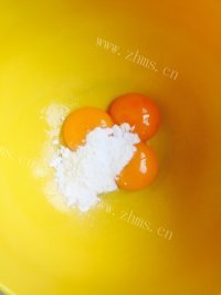 香喷喷的纸杯小蛋糕做法图解1)
