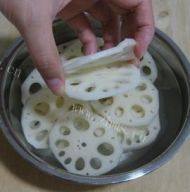 DIY美食炸藕夹做法图解3)