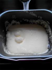 五味俱全的香酥菠萝包做法图解3)