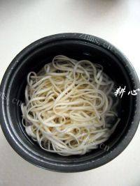 面食牛肉阳春面做法图解3)