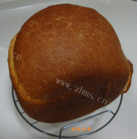 色香味浓的全麦面包