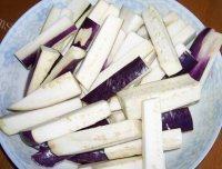 易做的鱼香茄子做法图解2)