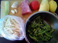 美味的土豆豆角焖面做法图解1)
