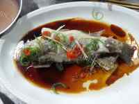 家常菜清蒸鲈鱼