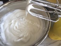 独特的轻乳酪蛋糕做法图解9)
