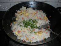 自己做的扬州蛋炒饭