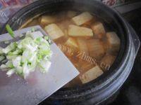 家常菜辣白菜豆腐汤