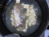 DIY鲫鱼豆腐汤做法图解10)