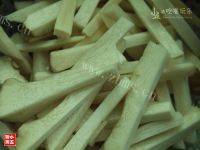让人怀念的干煸杏鲍菇做法图解2)