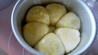 美味的花环面包做法图解6)
