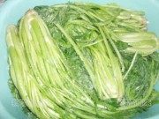 美味的腌雪里蕻做法图解4)