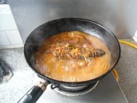 美味的葱烧百花鱼做法图解9)