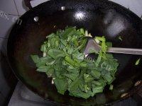 「DIY美食」蒜苗炒鸡蛋做法图解6)