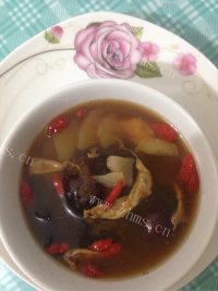 美味的红枣鱼胶茶做法图解4)