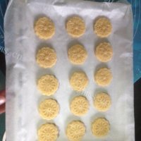 色香味浓的杏仁酥做法图解9)