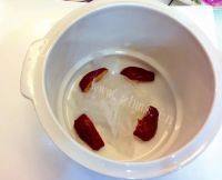 美味的冰糖红枣炖燕窝的做法图解四
