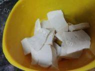 文蛤炖豆腐做法图解3)