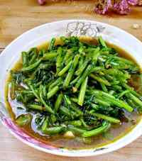 家常菜蒜香茼蒿