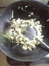 美味的炒酸白菜做法图解5)