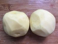 家常菜南瓜炖土豆做法图解2)