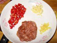 诱人的榄菜肉末四季豆做法图解1)