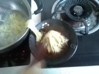 可口的牛腩面做法图解3)