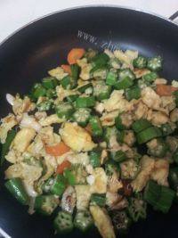 家常菜鸡蛋炒秋葵