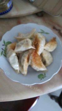 香嫩爽滑的韭菜煎饺