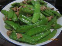 家常菜瘦肉炒荷兰豆