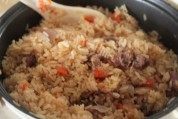 美味的羊肉手抓饭做法图解7)