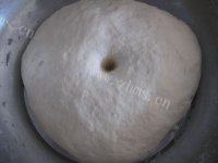 DIY鲜虾披萨做法图解12)