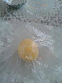 自制南瓜乳酪塔做法图解15)