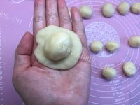 自制蛋黄酥做法图解11)