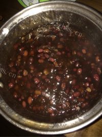 色香味俱全的红豆糕做法图解3)