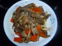 蘑菇炒肉（简单版）