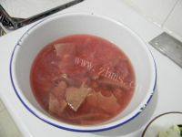 家常菜洋葱青椒炒猪肝做法图解1)