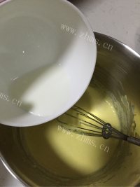 食欲满满的巧克力豆马芬做法图解5)