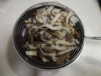 好吃的青椒平菇做法图解4)